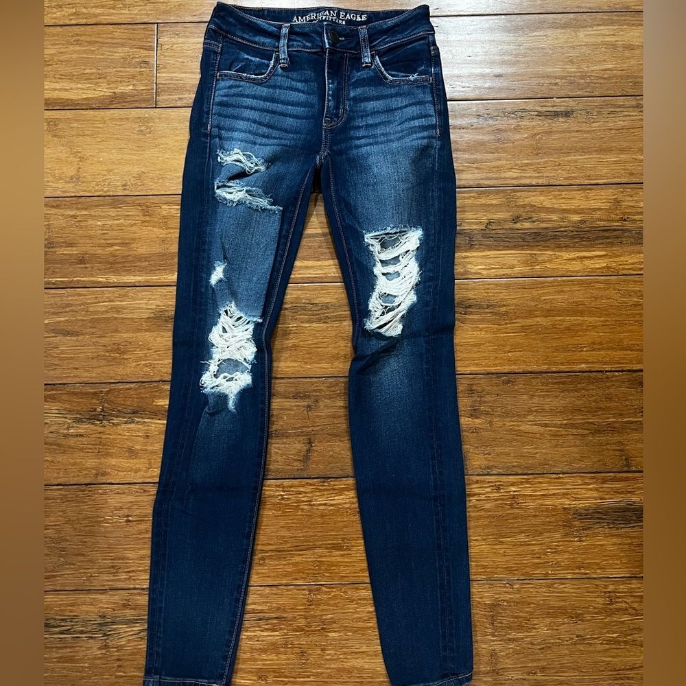 American Eagle High Rise Distressed Jeans